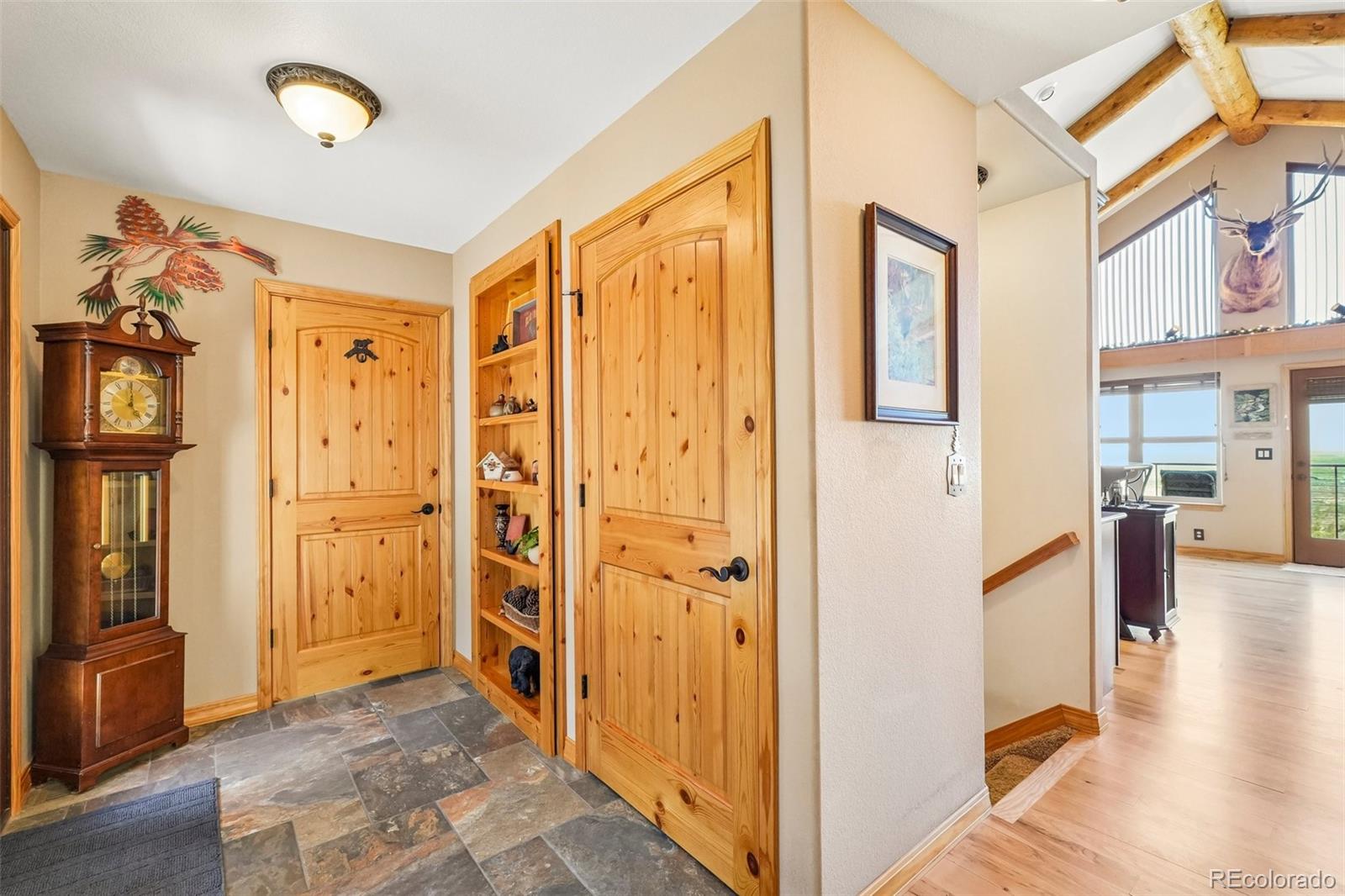 MLS Image #5 for 858  oak ridge road,manitou springs, Colorado