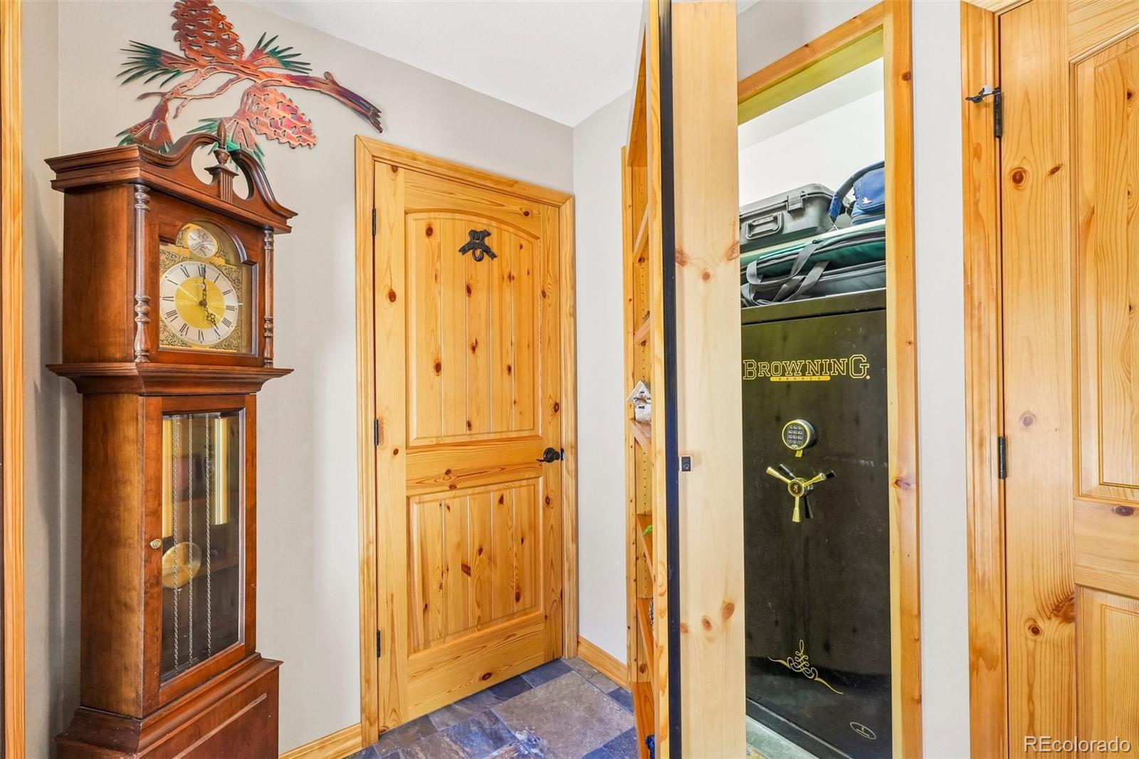 MLS Image #6 for 858  oak ridge road,manitou springs, Colorado