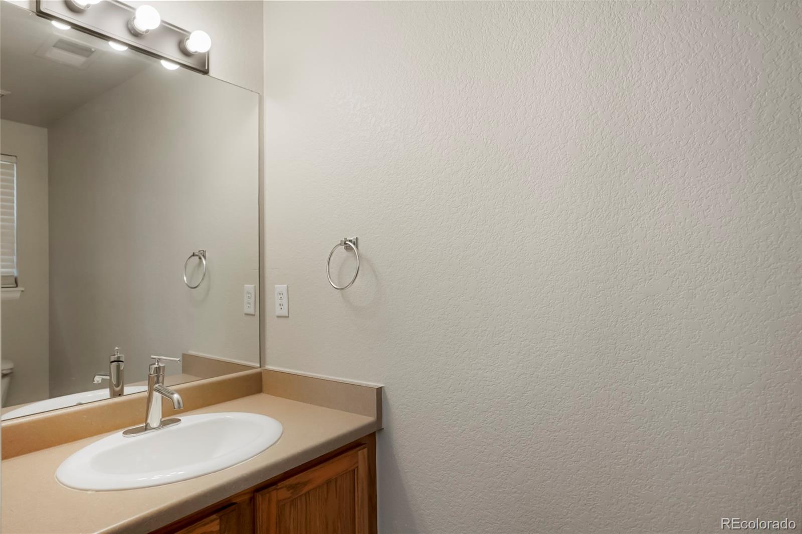 MLS Image #10 for 2143  coronado parkway 17d,denver, Colorado