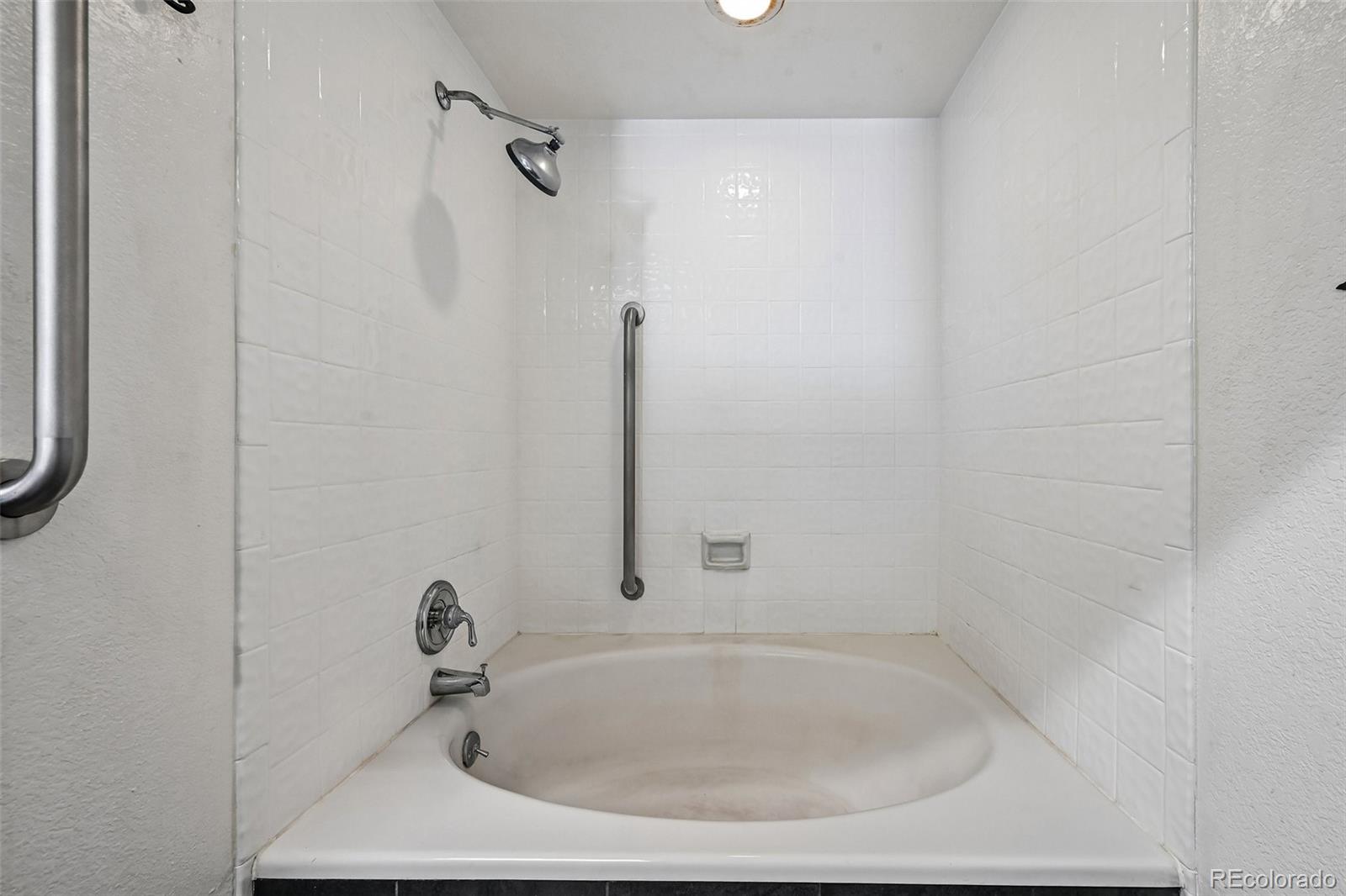 MLS Image #25 for 3990 s rifle court,aurora, Colorado