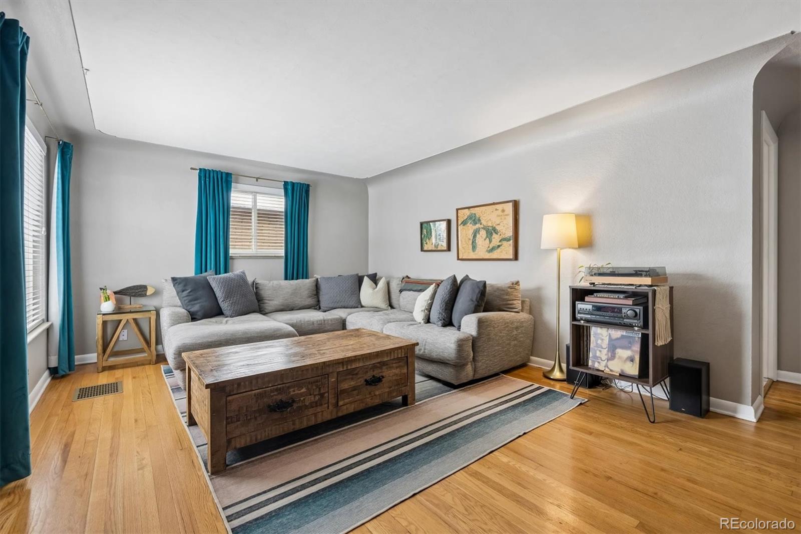 MLS Image #2 for 4565 w 35th avenue,denver, Colorado