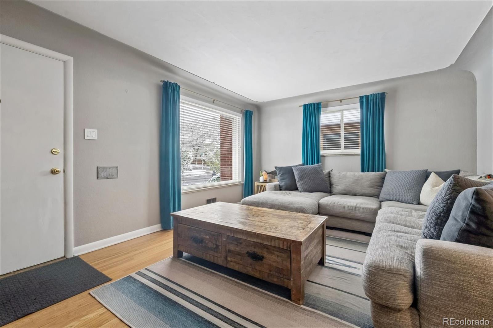 MLS Image #3 for 4565 w 35th avenue,denver, Colorado