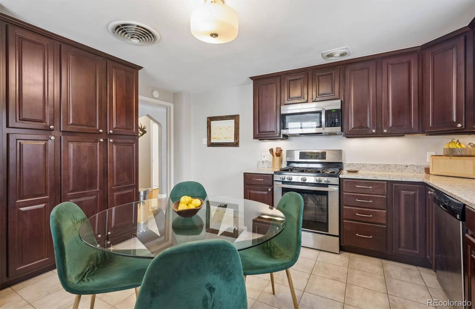MLS Image #8 for 4565 w 35th avenue,denver, Colorado