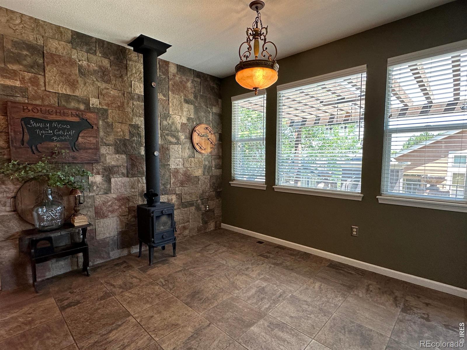 MLS Image #14 for 3418  new castle drive,loveland, Colorado
