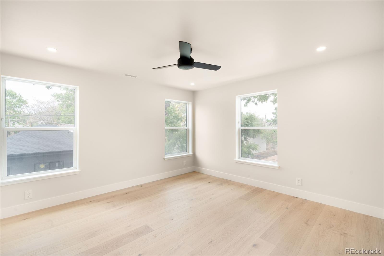 MLS Image #23 for 4131  wyandot street,denver, Colorado