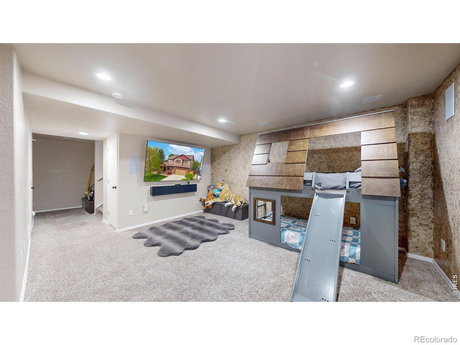 MLS Image #33 for 496  expedition lane,johnstown, Colorado