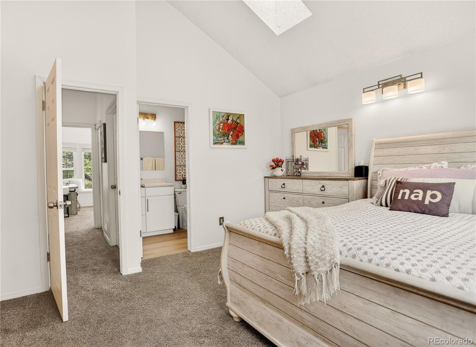 MLS Image #10 for 1228 s flower circle b,lakewood, Colorado