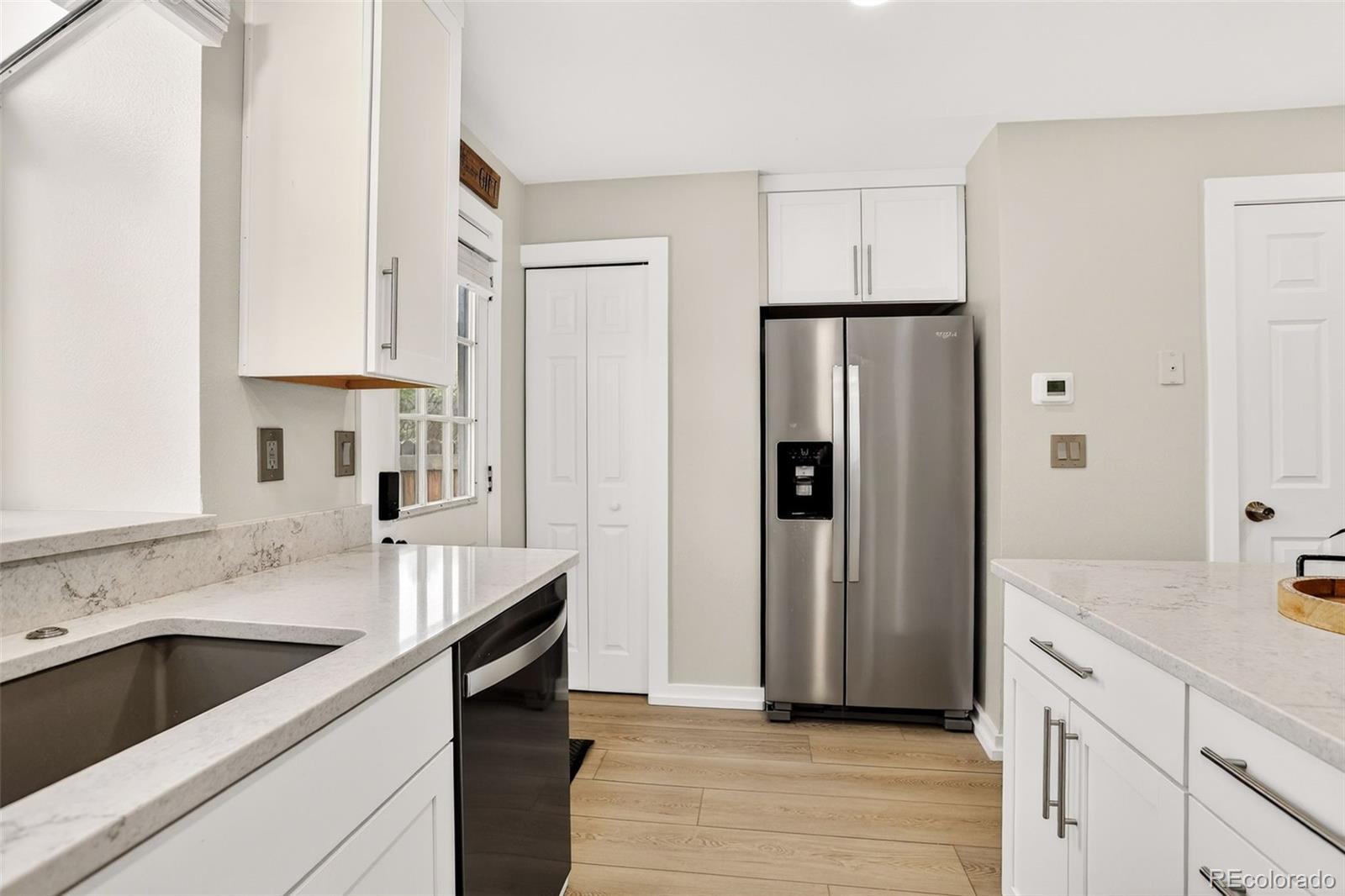 MLS Image #6 for 1228 s flower circle b,lakewood, Colorado