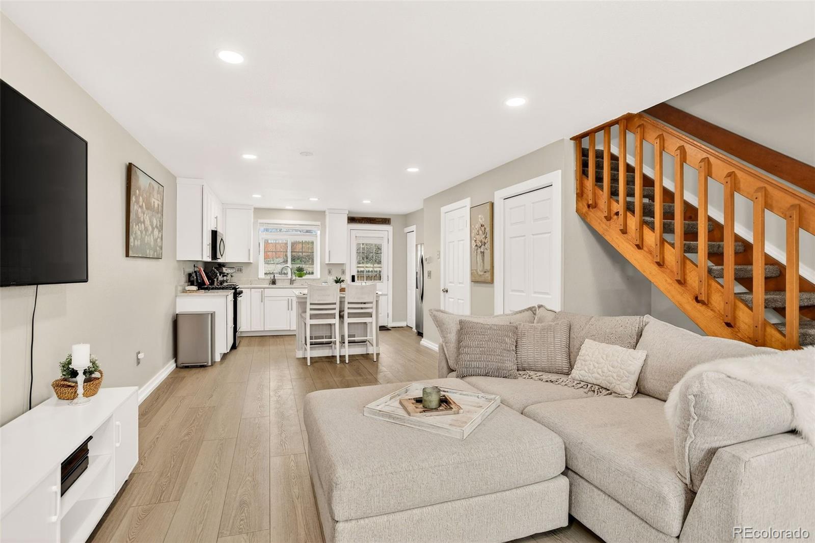 MLS Image #7 for 1228 s flower circle b,lakewood, Colorado