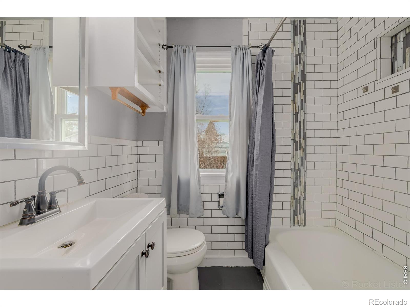MLS Image #13 for 825  gray street,lakewood, Colorado