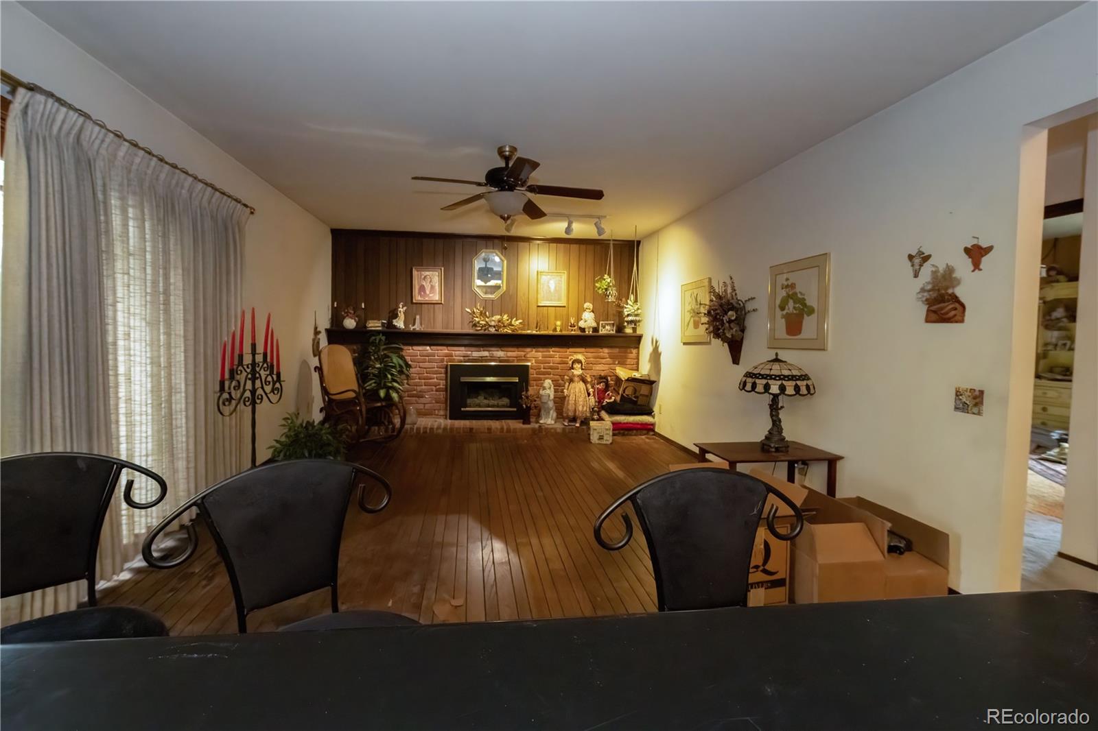 MLS Image #6 for 2933 s macon street,aurora, Colorado