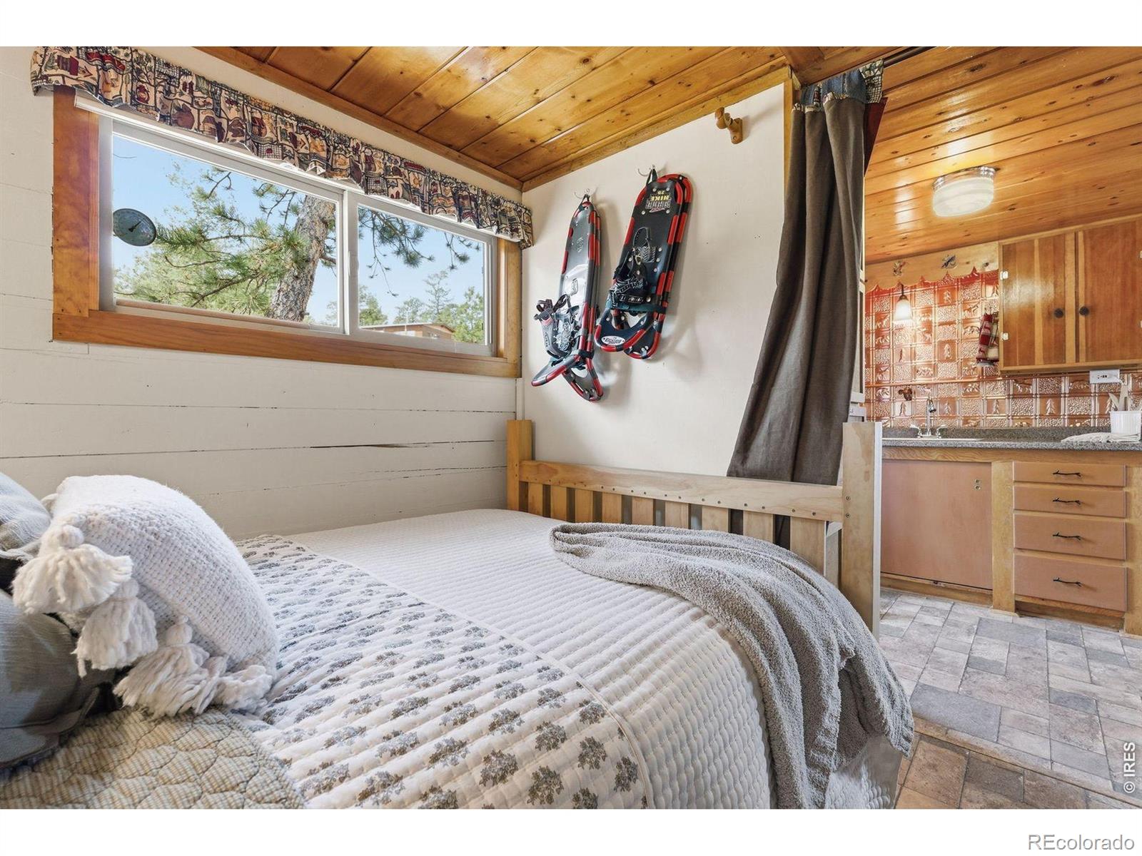 MLS Image #11 for 35  stellar jay circle,red feather lakes, Colorado