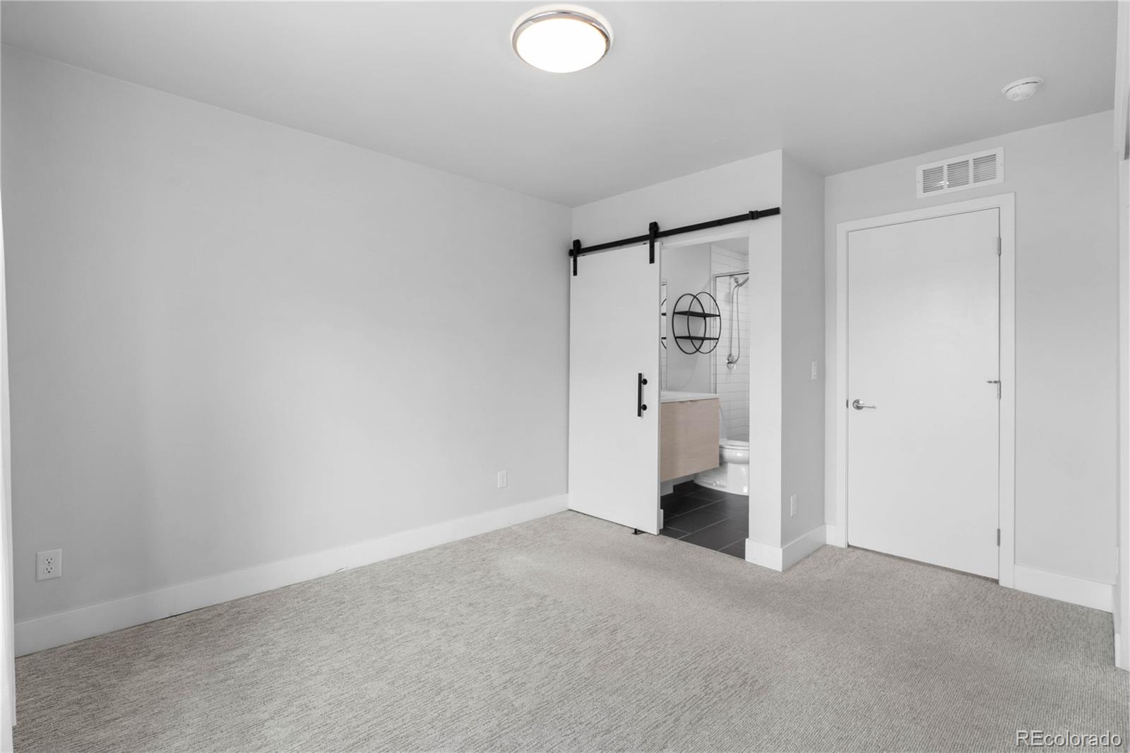 MLS Image #20 for 1826  irving street 2,denver, Colorado