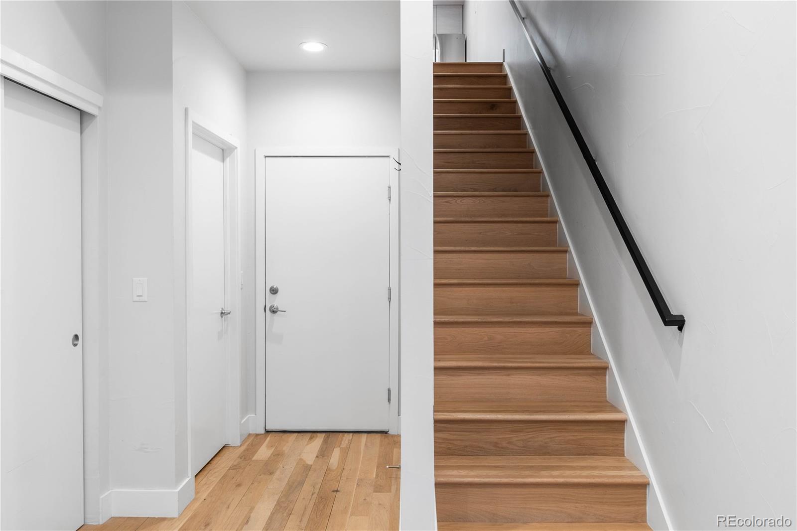 MLS Image #5 for 1826  irving street 2,denver, Colorado