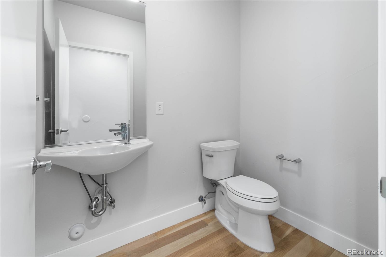 MLS Image #6 for 1826  irving street 2,denver, Colorado