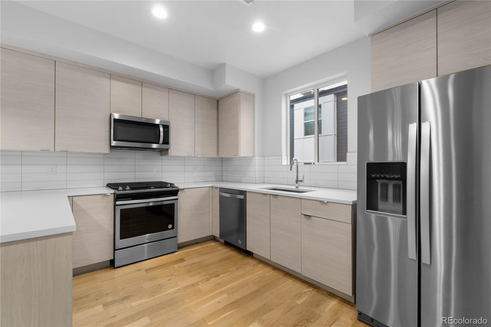 MLS Image #9 for 1826  irving street 2,denver, Colorado