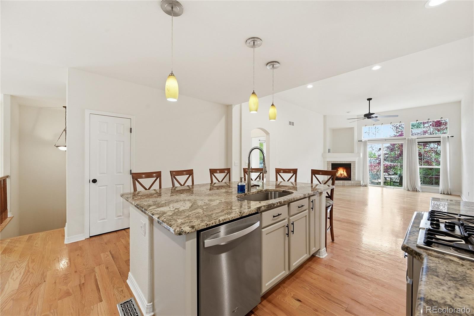MLS Image #11 for 14794  stoney creek way,broomfield, Colorado
