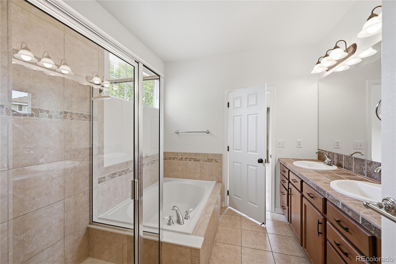 MLS Image #20 for 14794  stoney creek way,broomfield, Colorado
