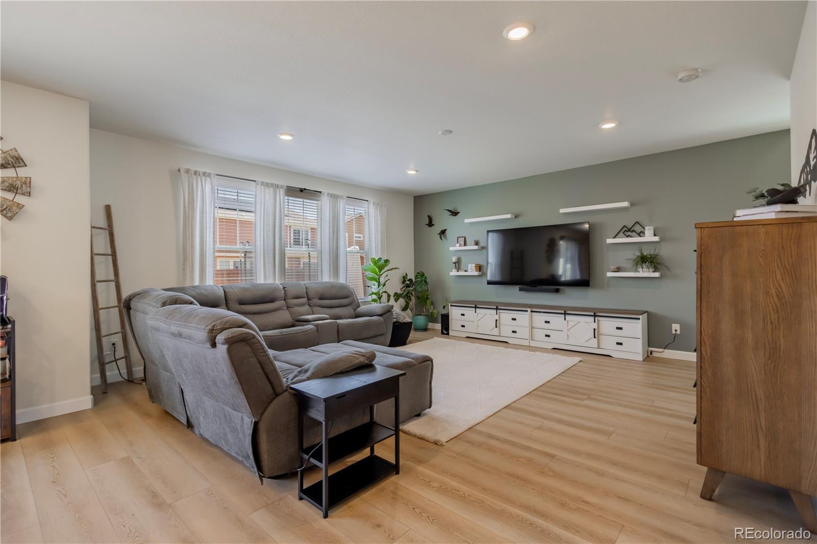 MLS Image #9 for 14982  chicago street,parker, Colorado