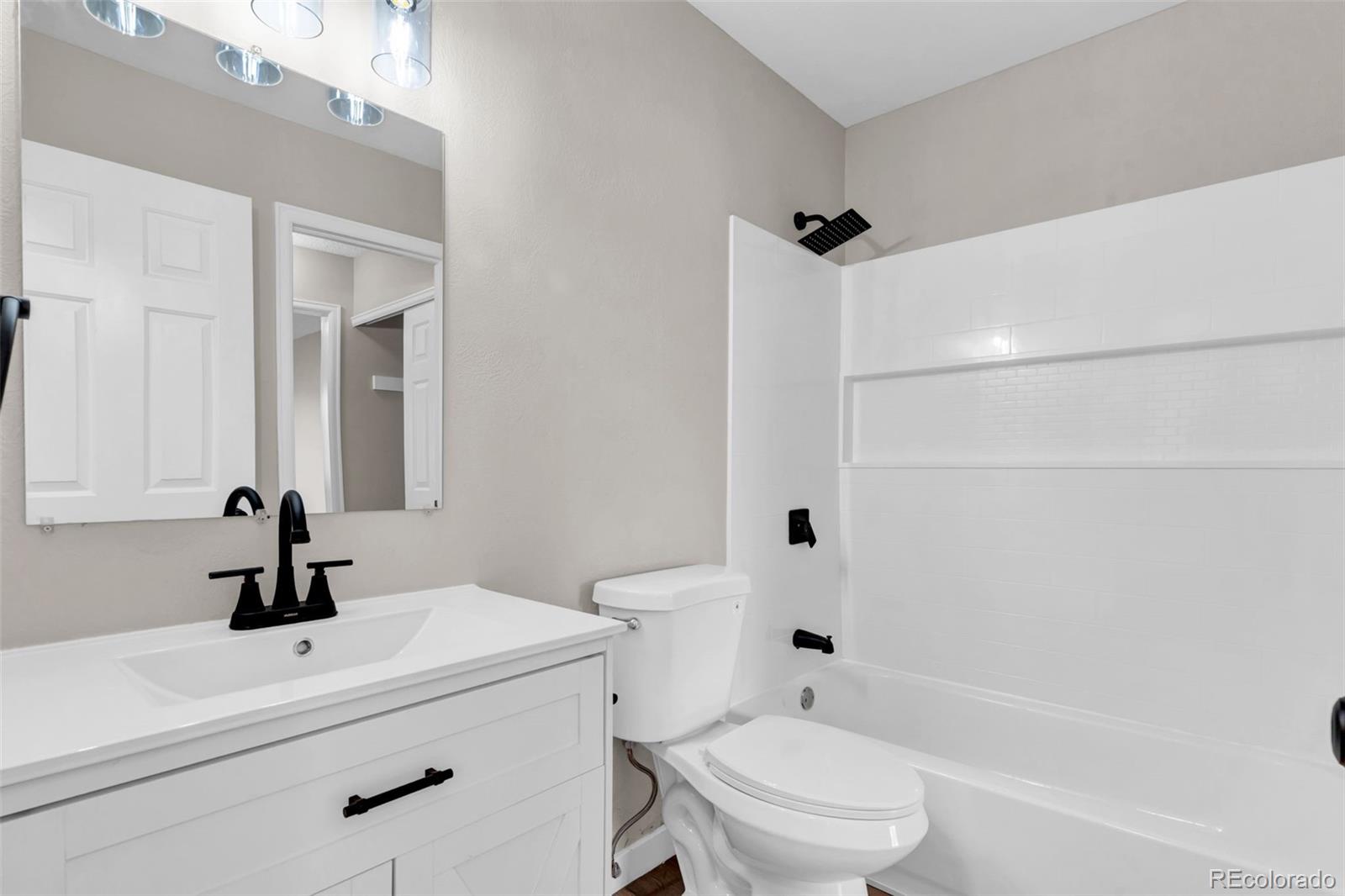 MLS Image #17 for 3718 s espana way 5,aurora, Colorado