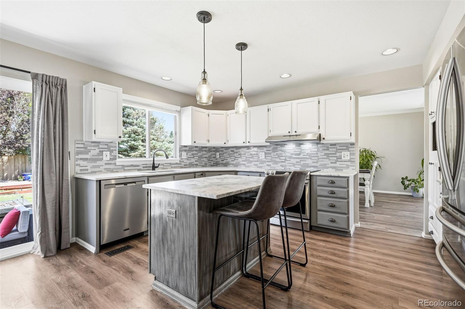 MLS Image #11 for 9205  madras court,highlands ranch, Colorado