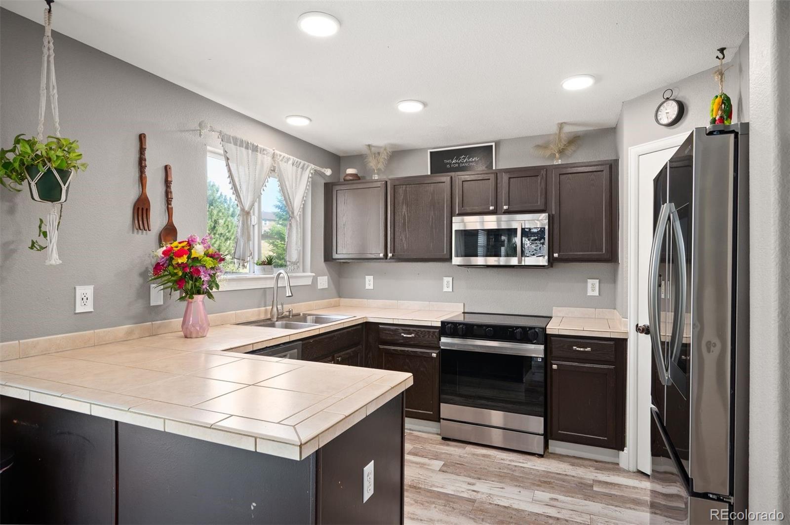 MLS Image #9 for 10993  elizabeth street,northglenn, Colorado