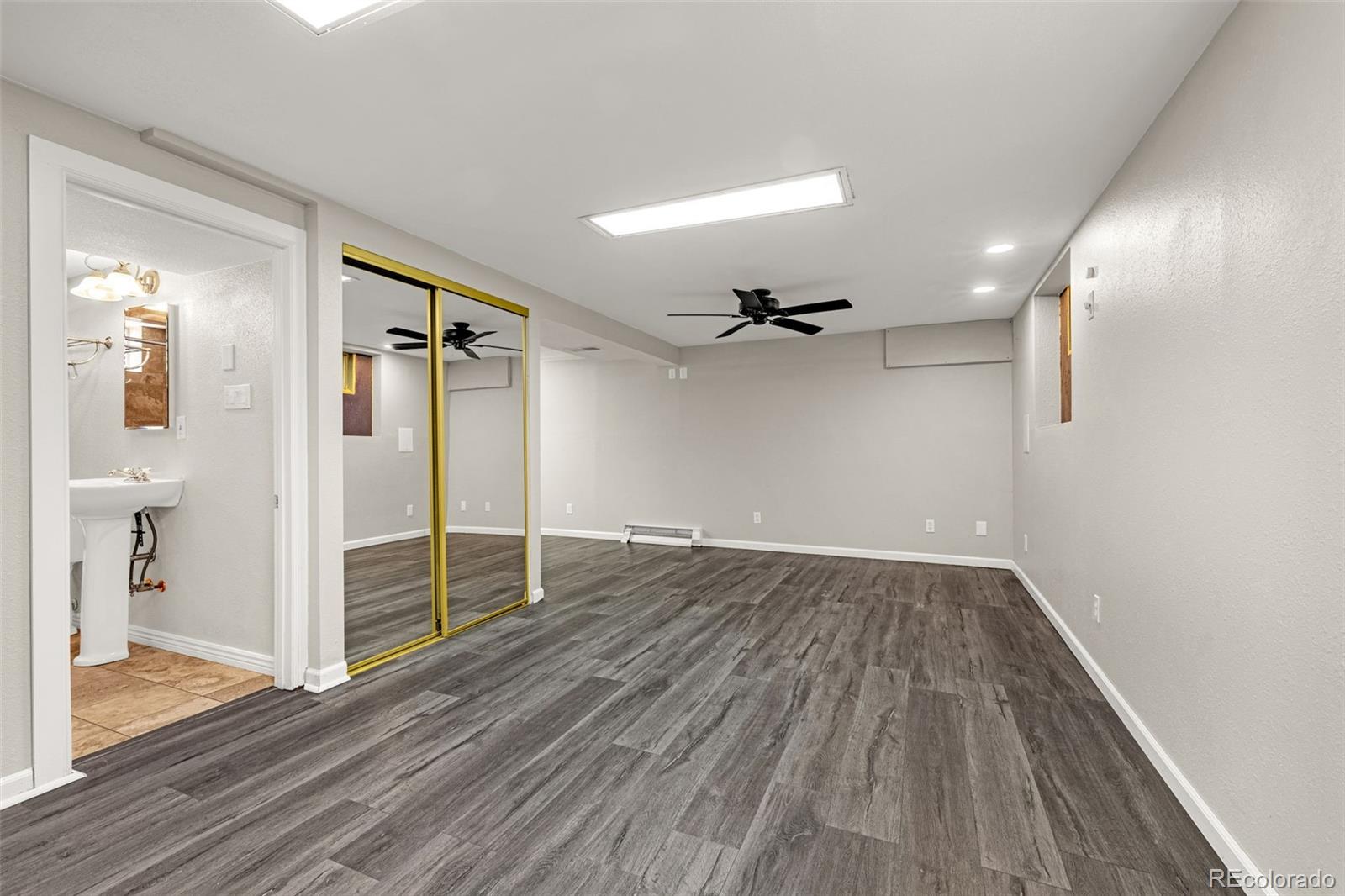 MLS Image #22 for 12164 e ohio avenue,aurora, Colorado