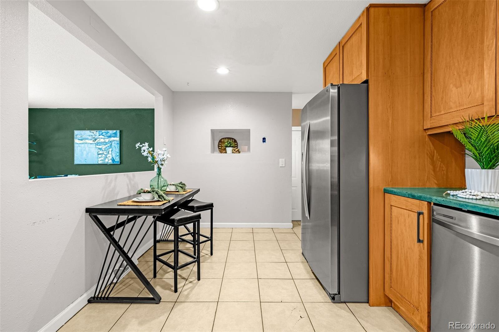 MLS Image #9 for 12164 e ohio avenue,aurora, Colorado