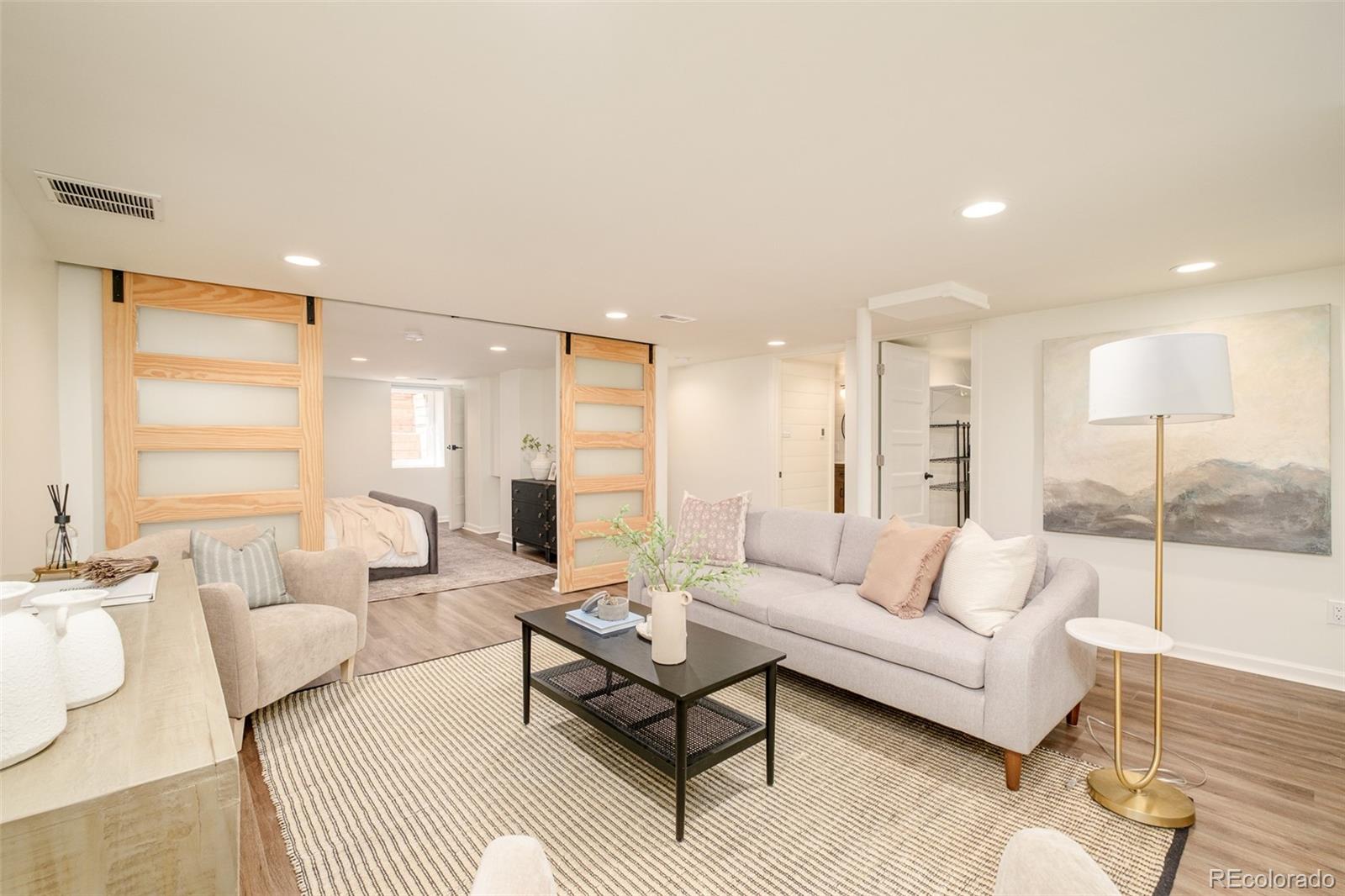 MLS Image #18 for 1645 s lafayette street,denver, Colorado
