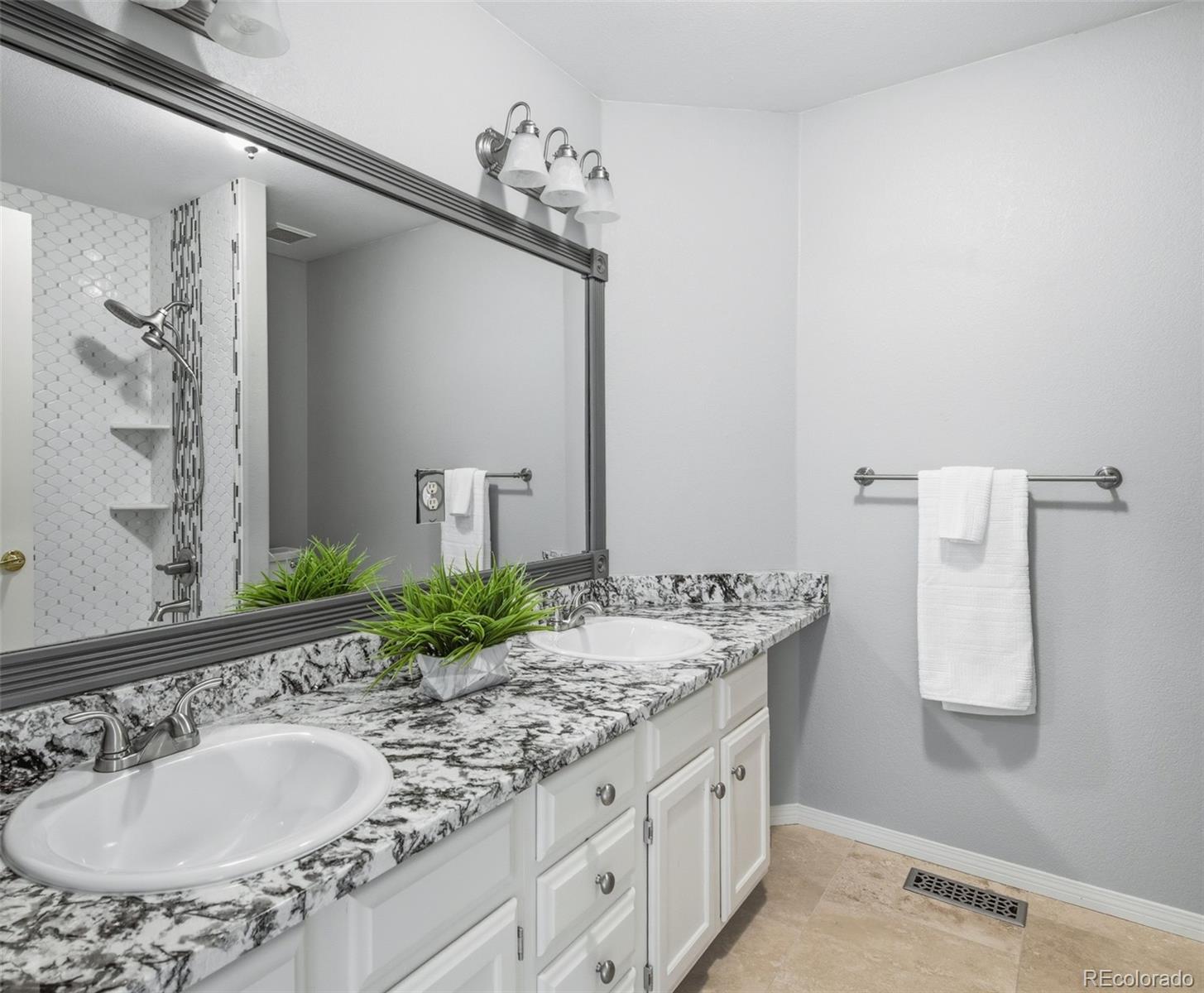 MLS Image #25 for 4426 s andes way,aurora, Colorado