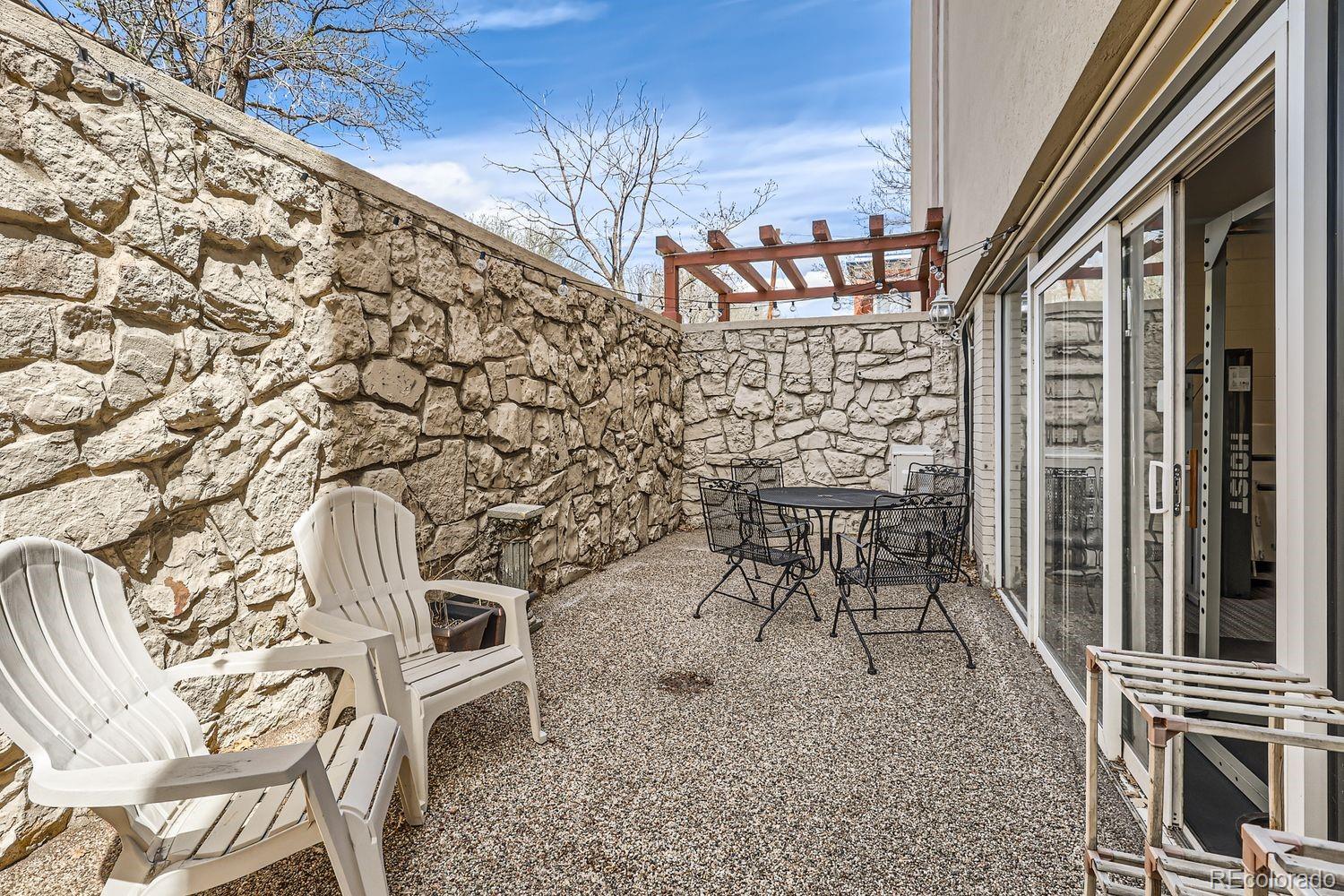 MLS Image #20 for 1390 n emerson street,denver, Colorado