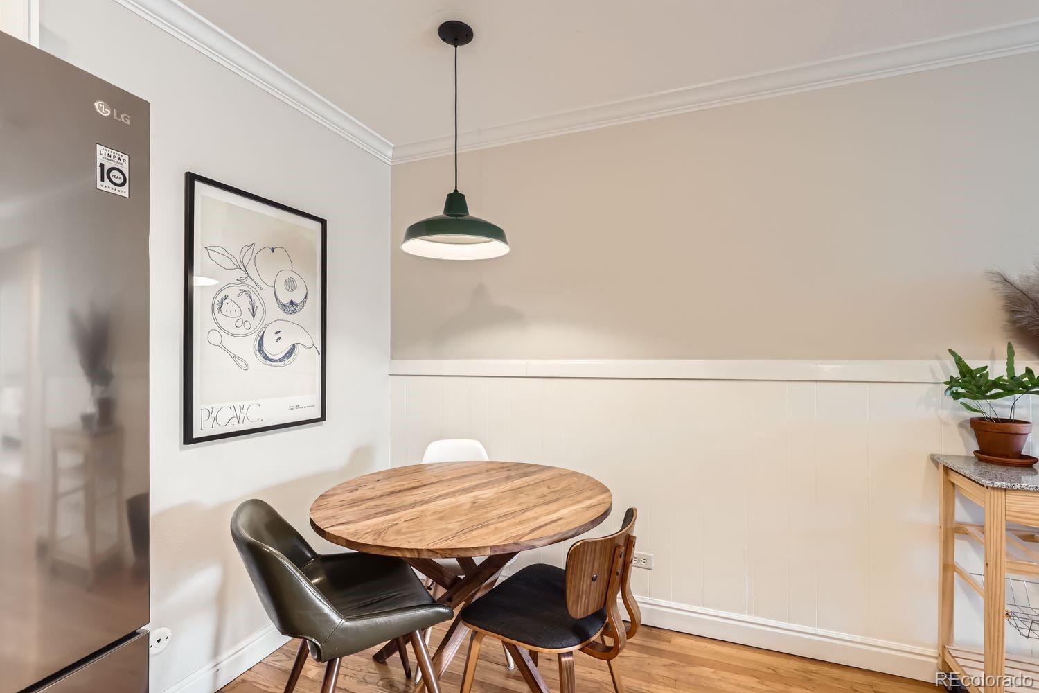 MLS Image #4 for 1390 n emerson street,denver, Colorado