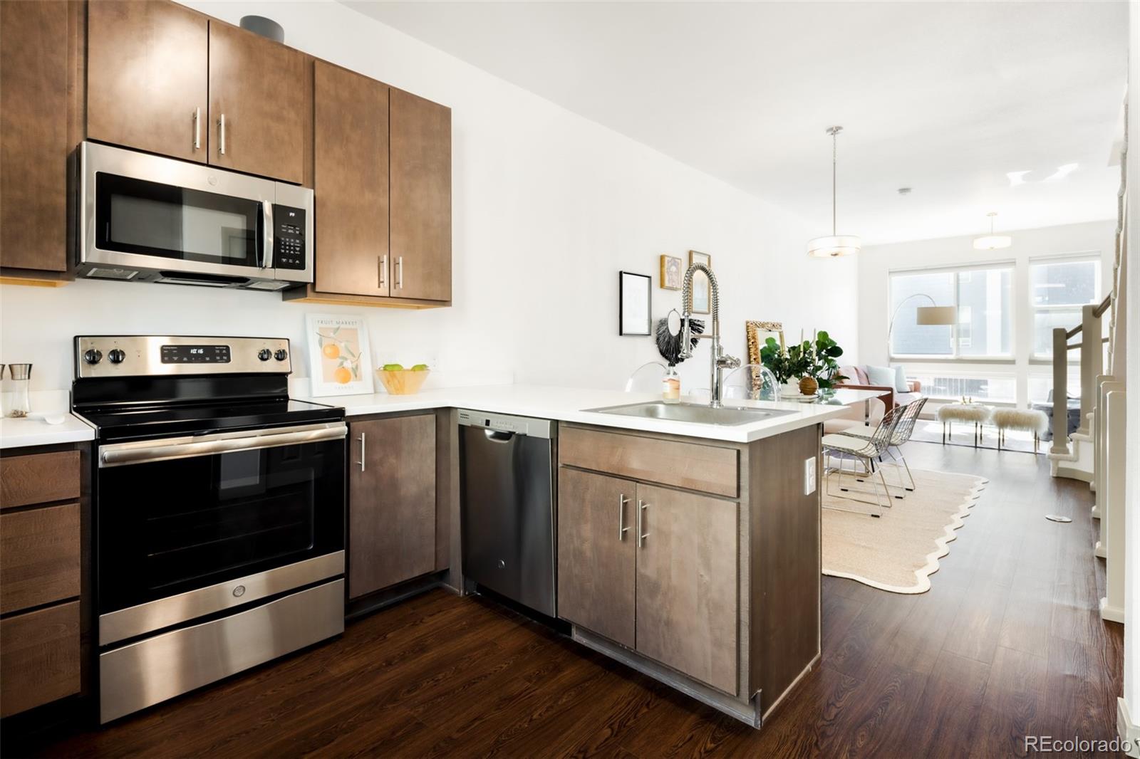 MLS Image #11 for 365  22nd street 2,denver, Colorado
