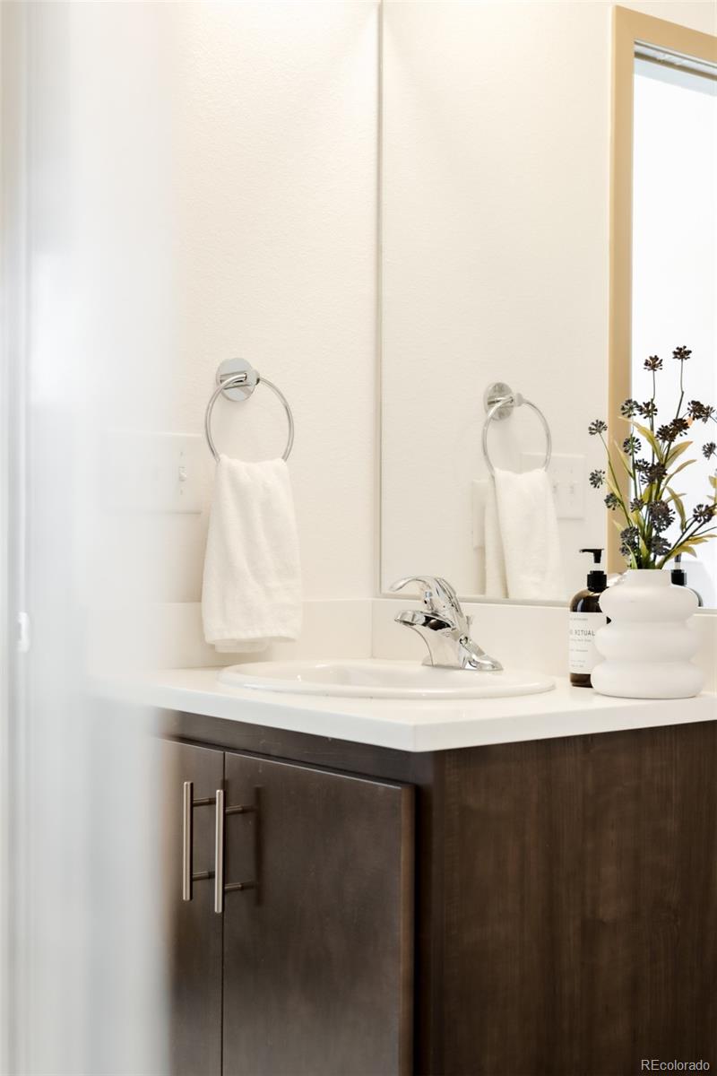 MLS Image #26 for 365  22nd street 2,denver, Colorado