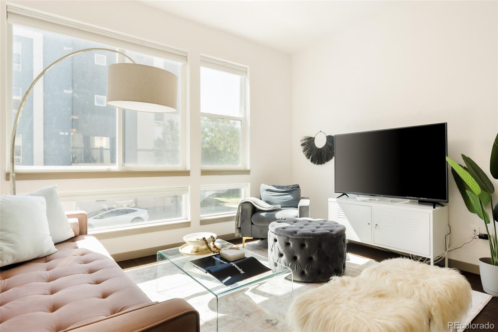MLS Image #3 for 365  22nd street 2,denver, Colorado
