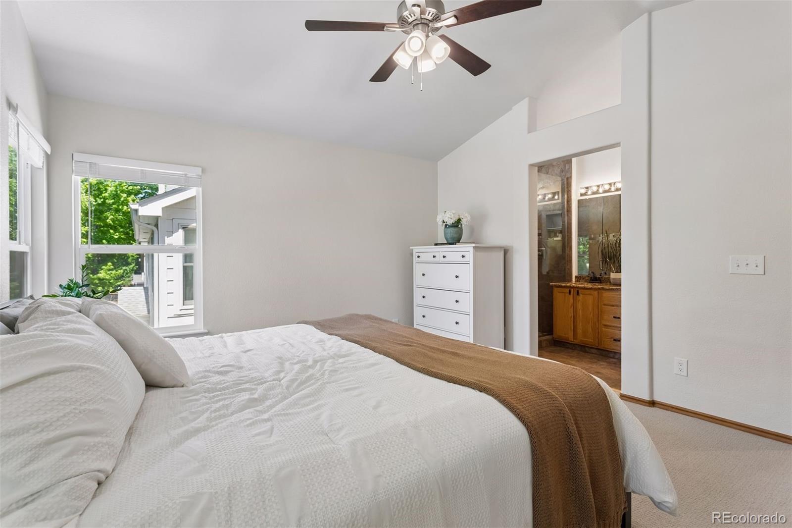MLS Image #10 for 1355 s alton court,denver, Colorado