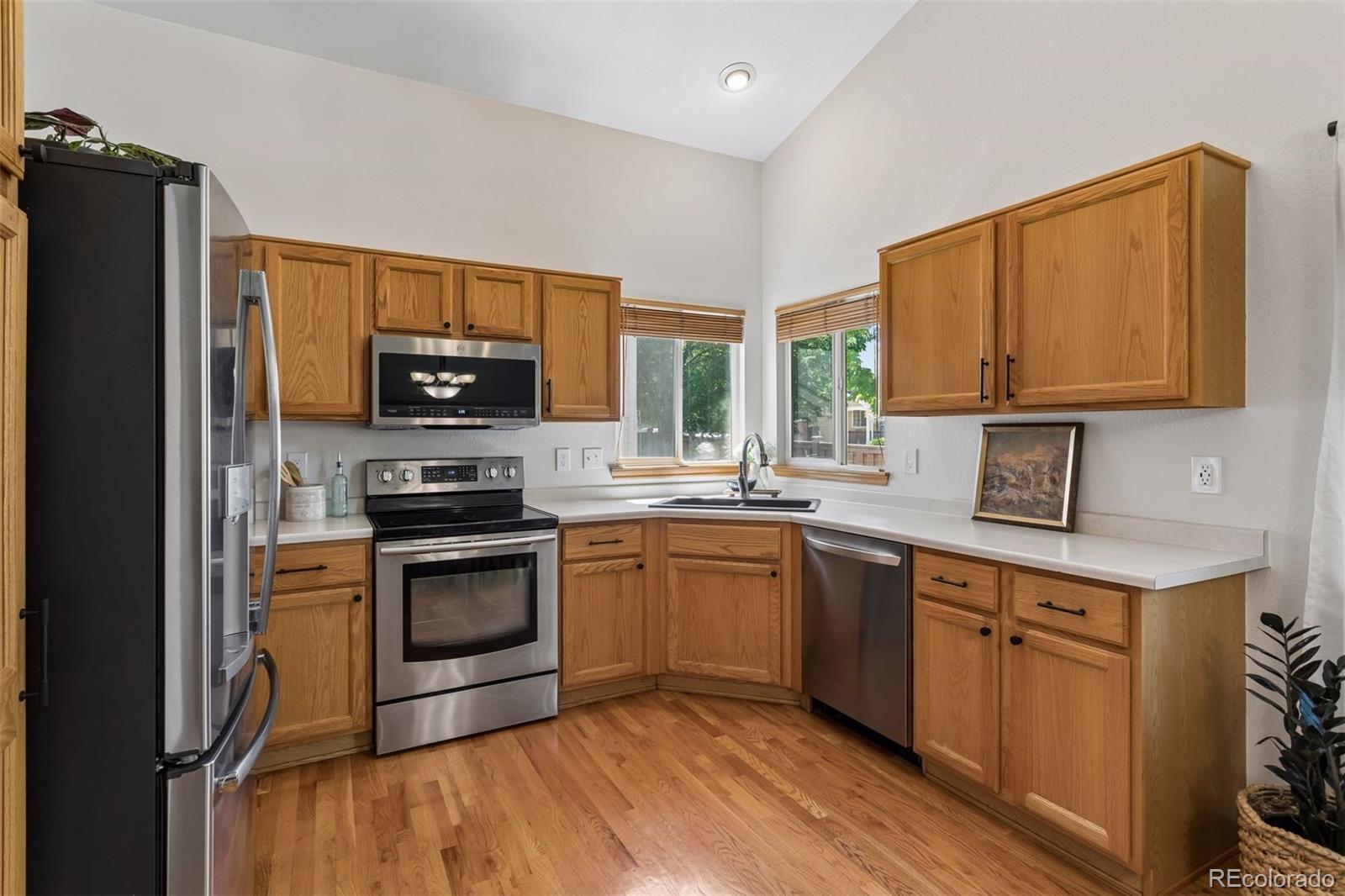 MLS Image #19 for 1355 s alton court,denver, Colorado