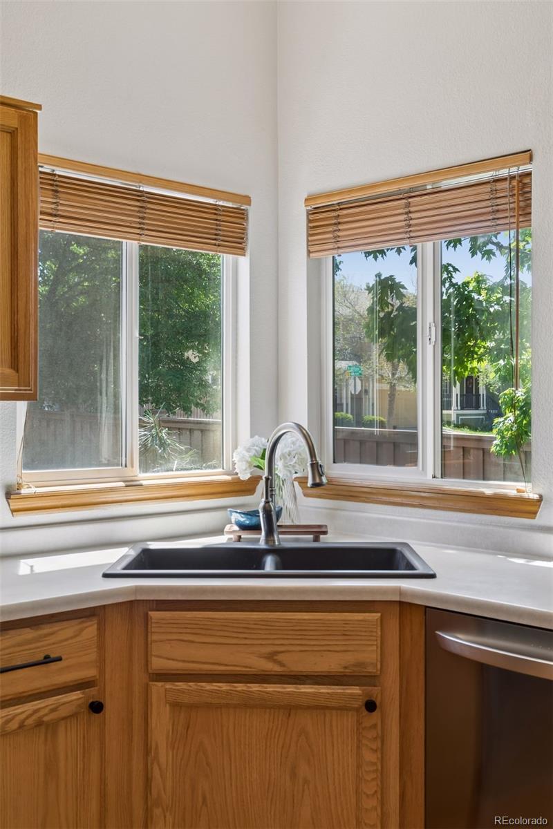 MLS Image #20 for 1355 s alton court,denver, Colorado