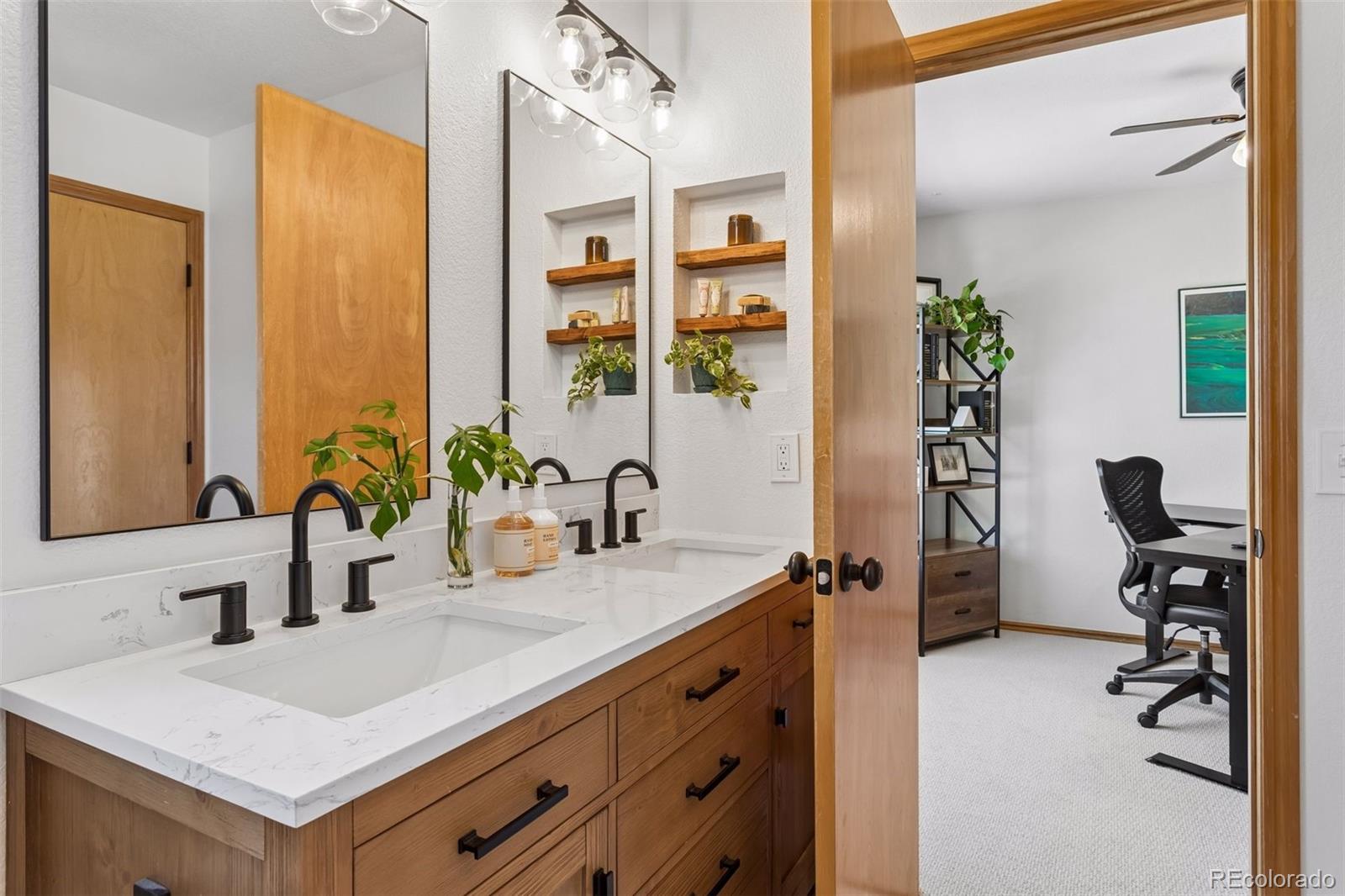 MLS Image #8 for 1355 s alton court,denver, Colorado