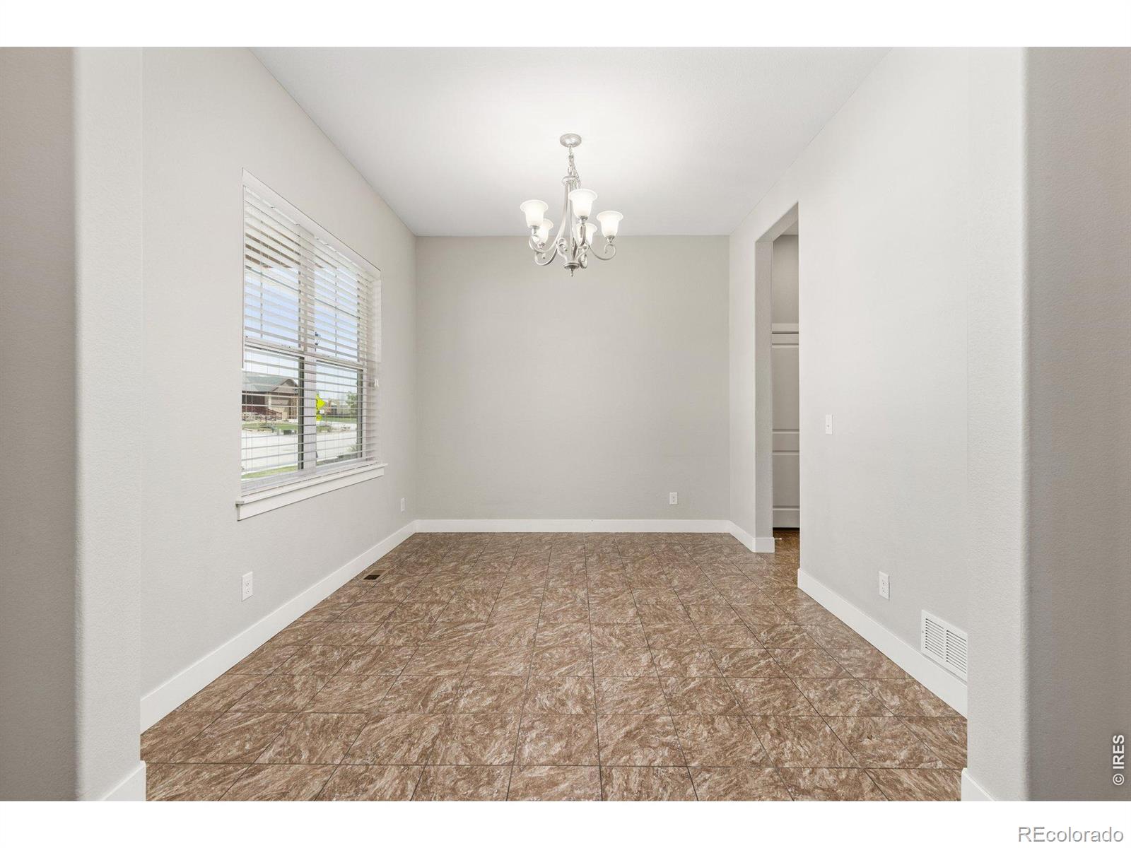MLS Image #11 for 3281  ballentine boulevard,johnstown, Colorado