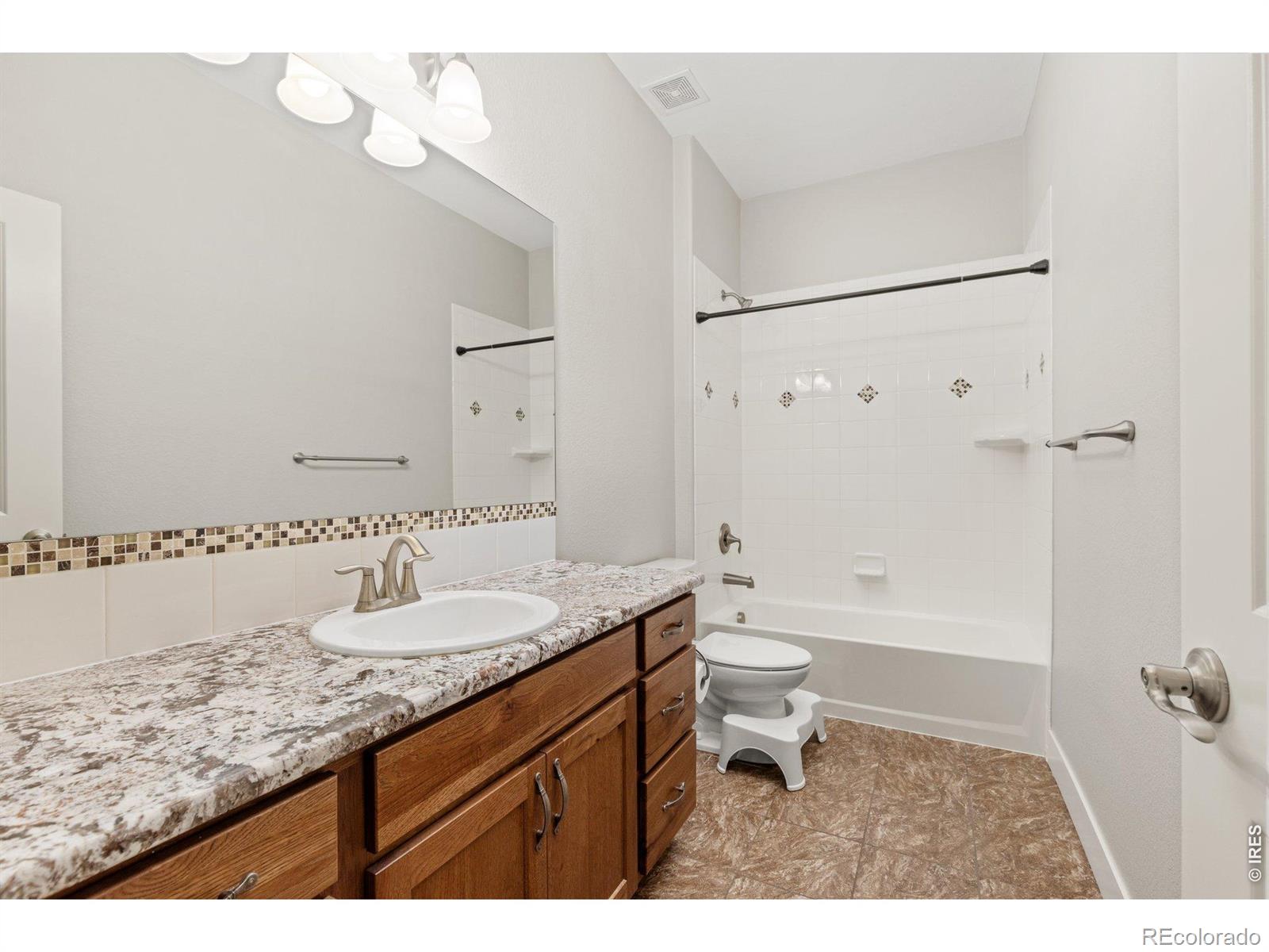 MLS Image #31 for 3281  ballentine boulevard,johnstown, Colorado