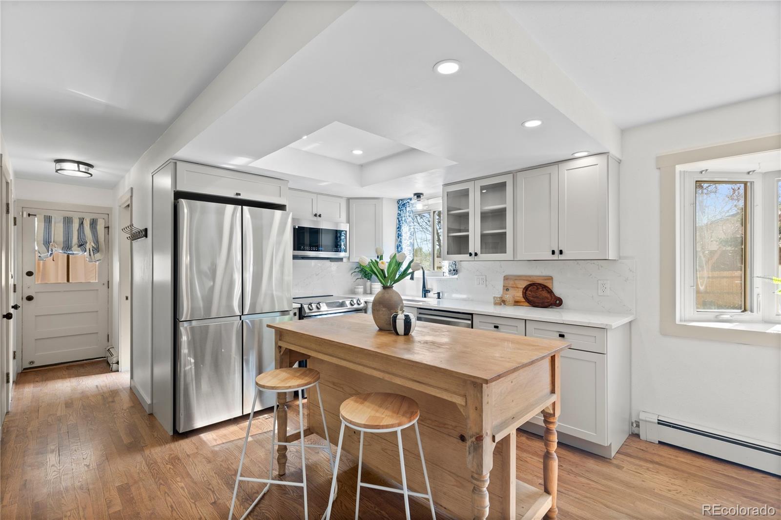 MLS Image #6 for 6852 s spotswood street,littleton, Colorado