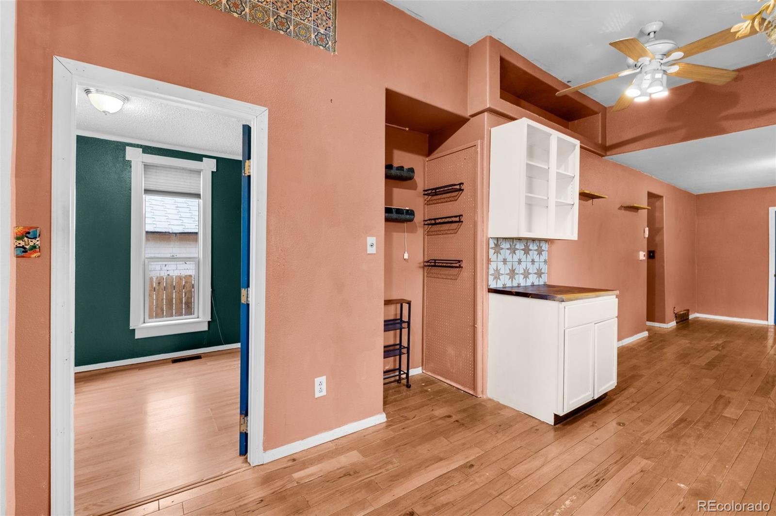 MLS Image #11 for 1027  arch street,colorado springs, Colorado