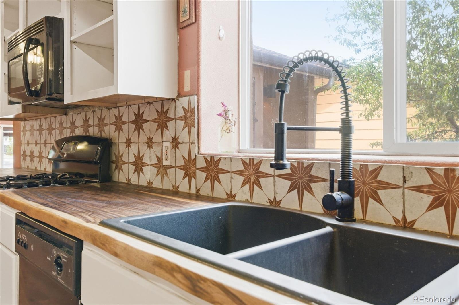 MLS Image #8 for 1027  arch street,colorado springs, Colorado