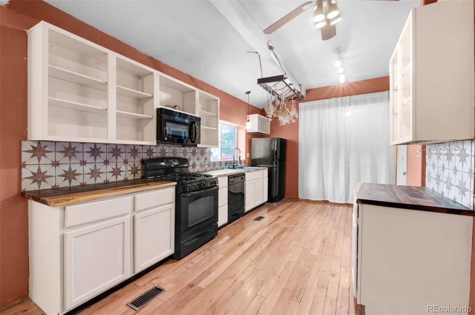 MLS Image #9 for 1027  arch street,colorado springs, Colorado