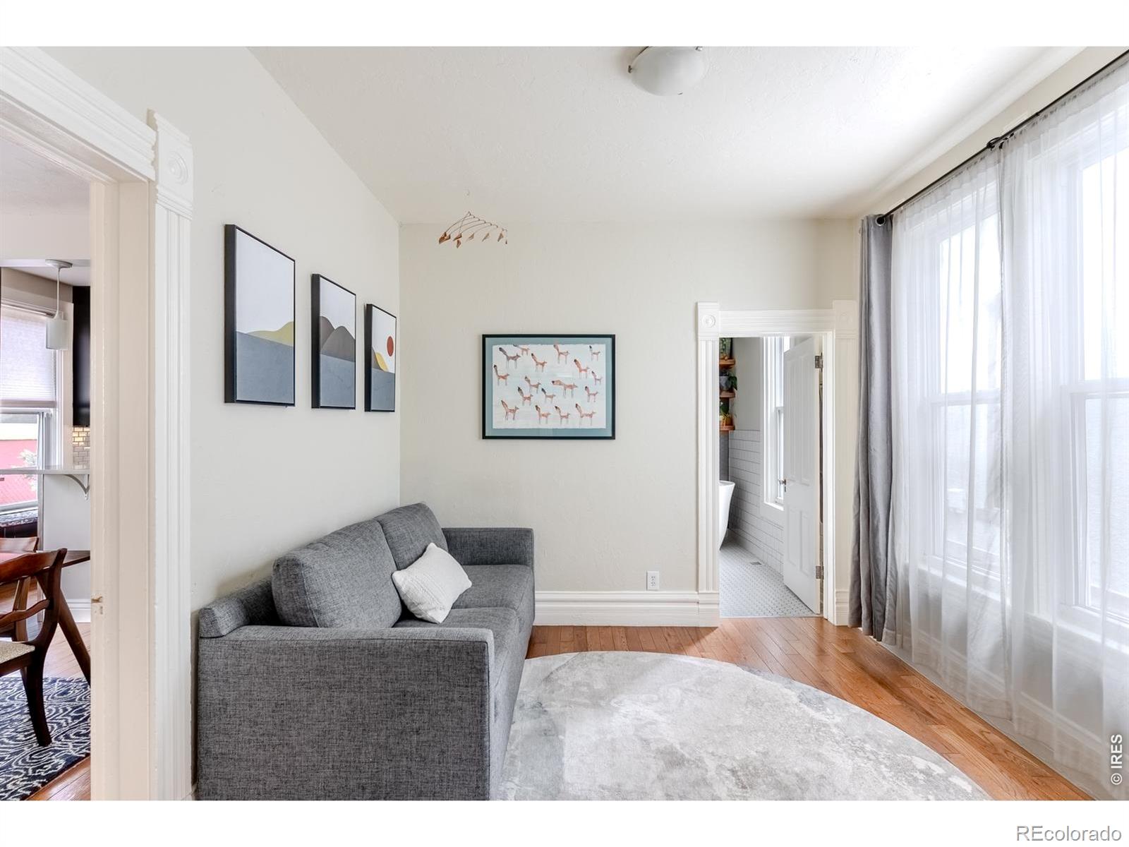 MLS Image #11 for 115 s bannock street,denver, Colorado