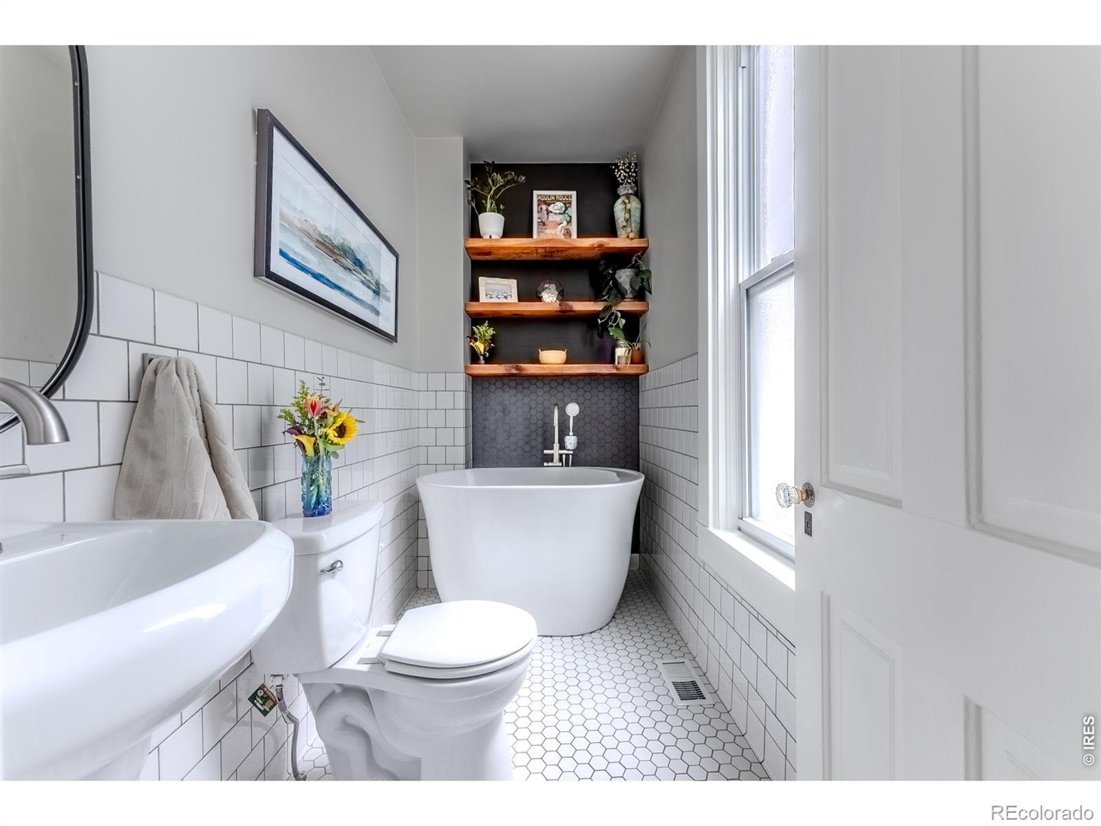 MLS Image #15 for 115 s bannock street,denver, Colorado