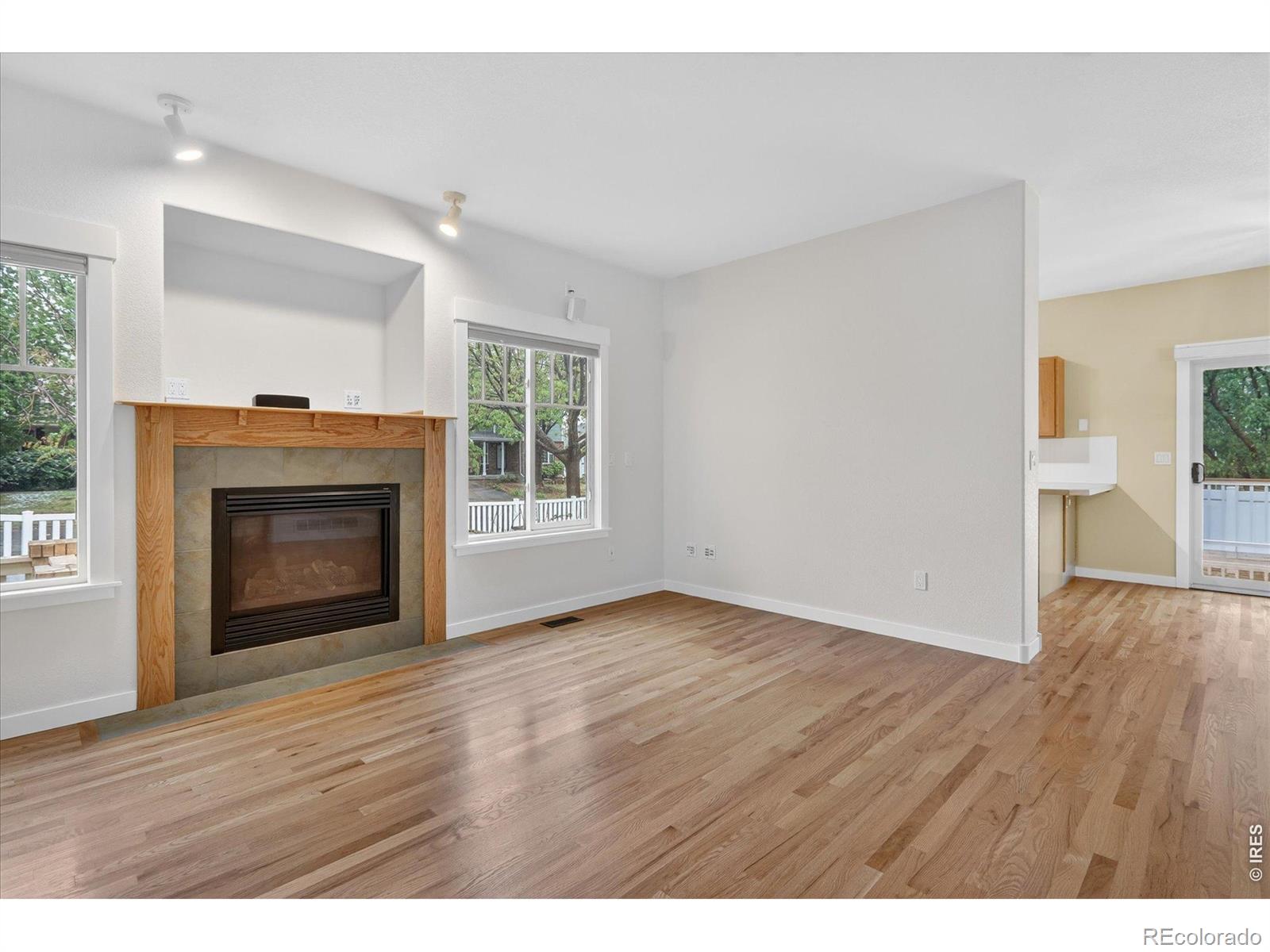 MLS Image #5 for 1150  monroe avenue,berthoud, Colorado