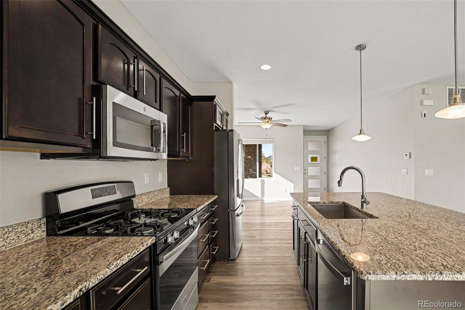 MLS Image #12 for 17299 e 109th avenue,commerce city, Colorado