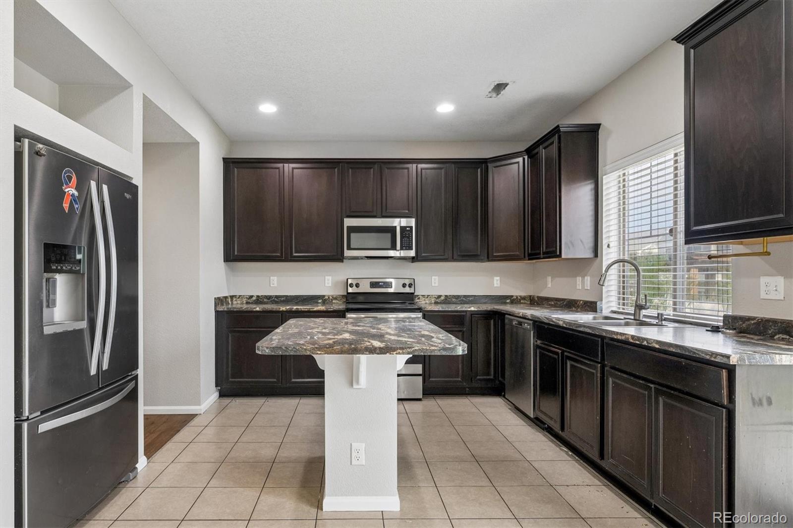 MLS Image #4 for 18273 e 52nd avenue,denver, Colorado